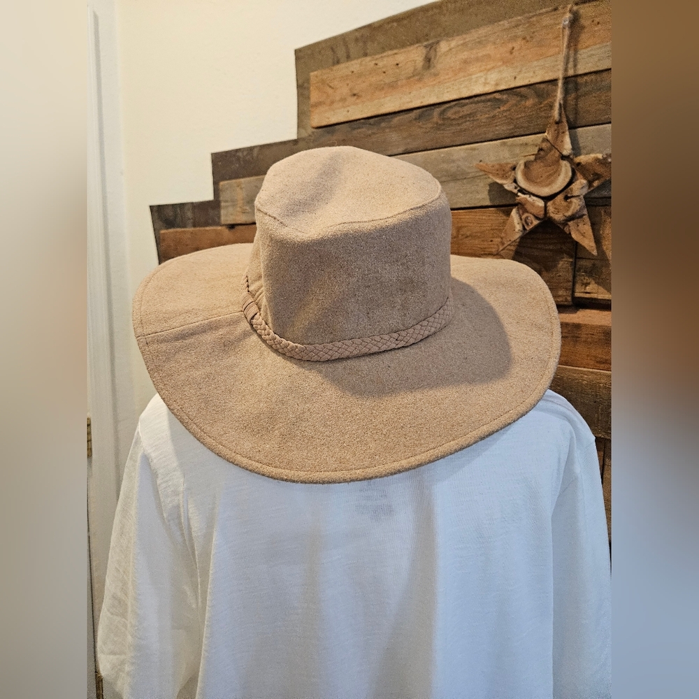 ASN Womens Hat The Harper Brand New With Tags Never Worn (Bin19)